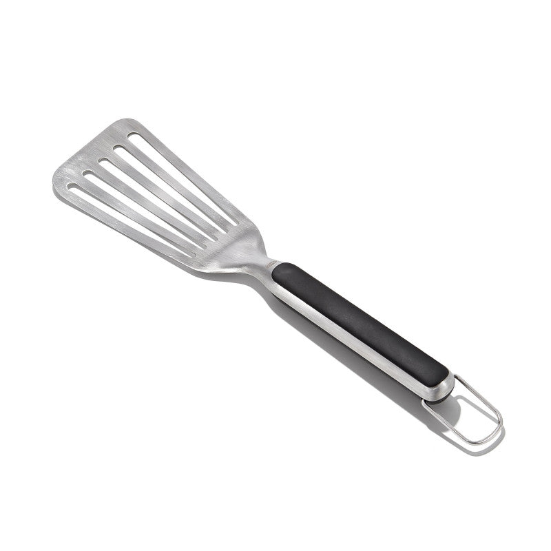 Spatule ajourée flexible pour barbe